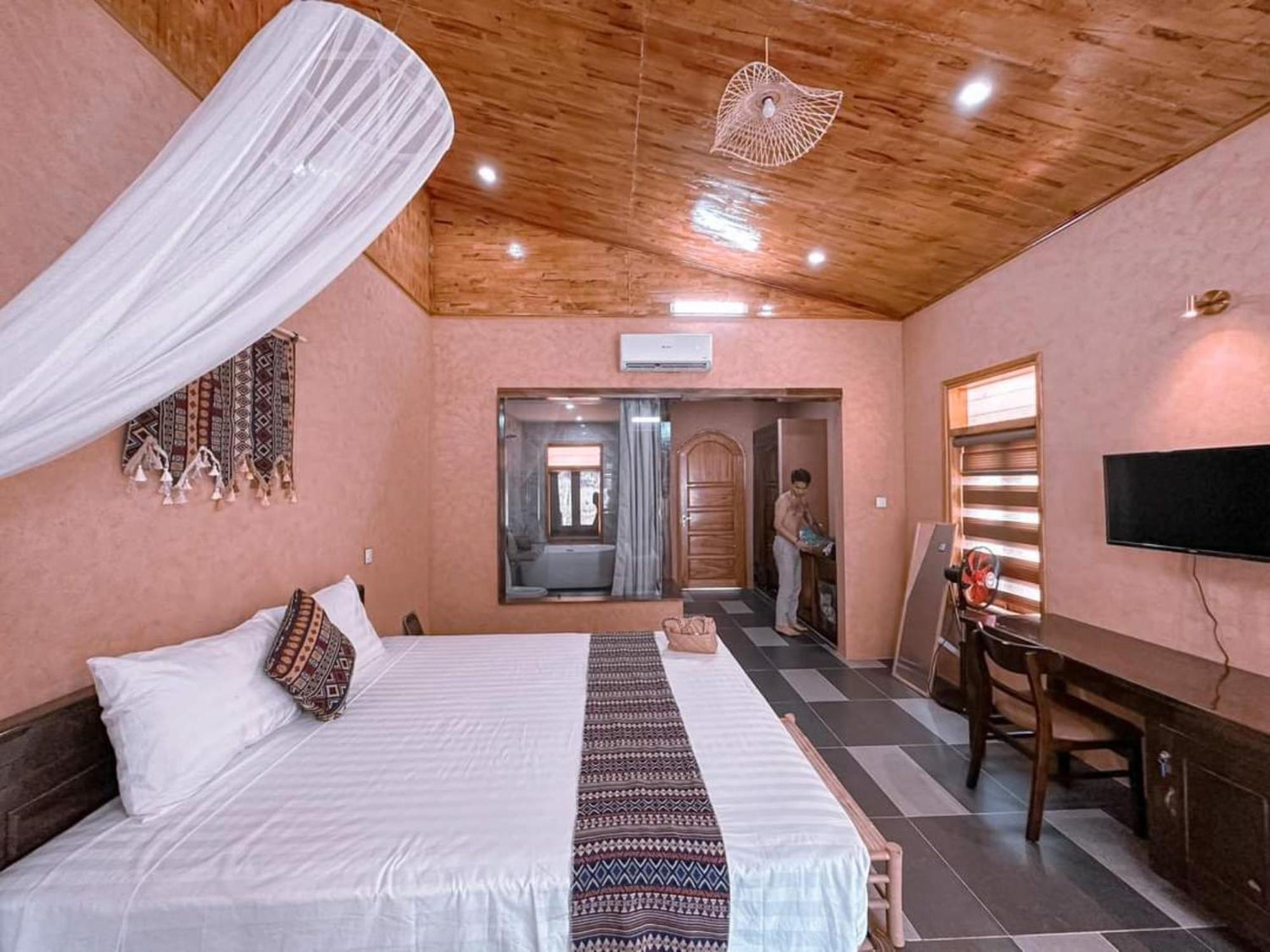 Sky Bay Lodge Hà Giang Eksteriør billede