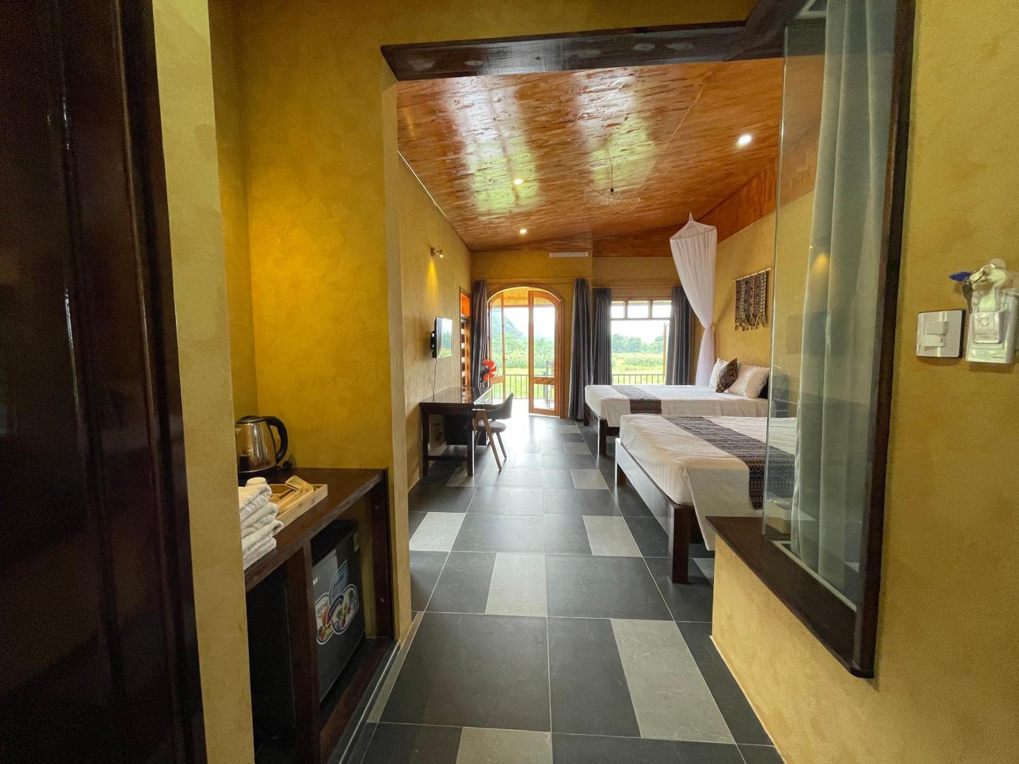 Sky Bay Lodge Hà Giang Eksteriør billede
