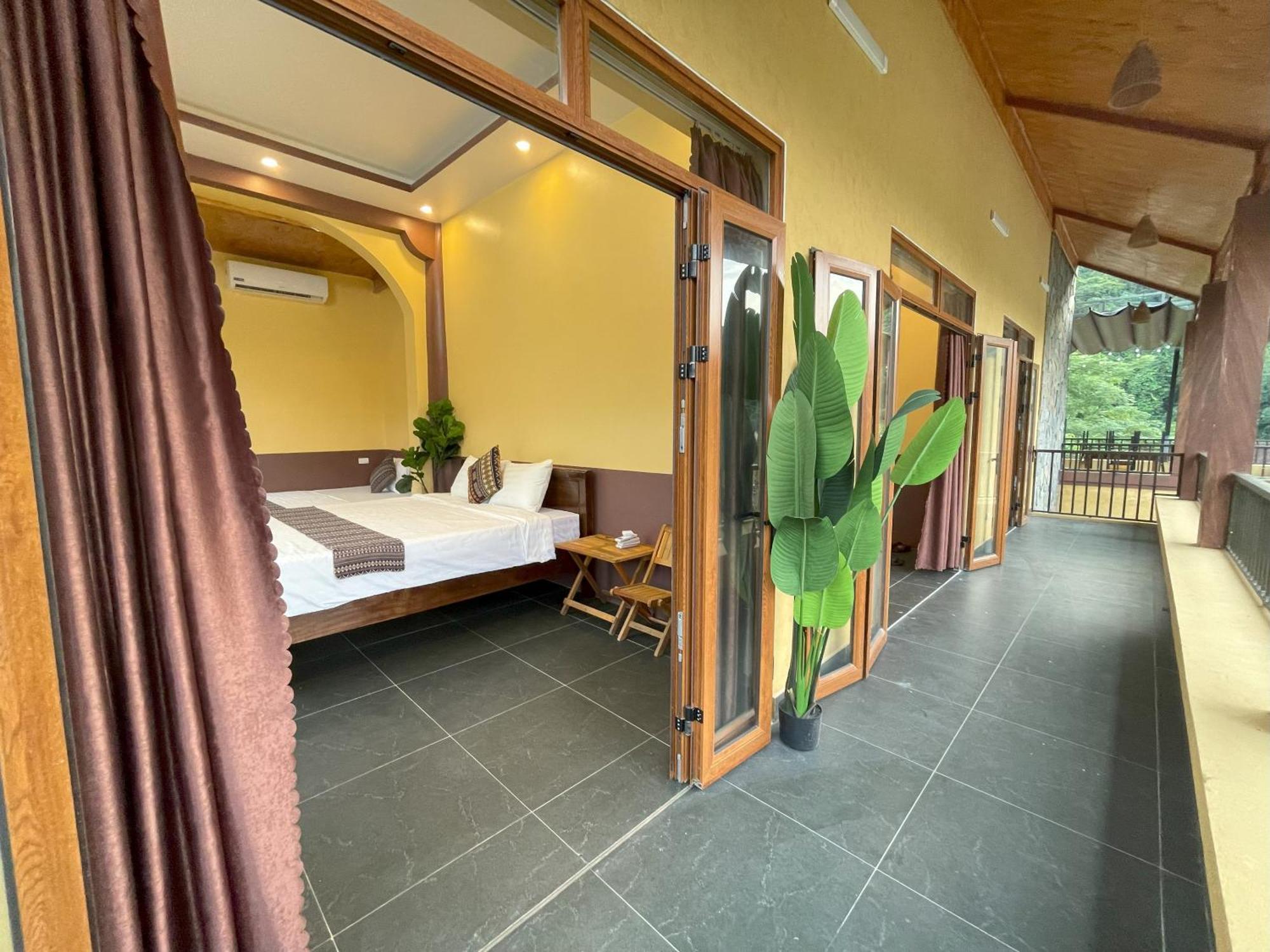 Sky Bay Lodge Hà Giang Eksteriør billede